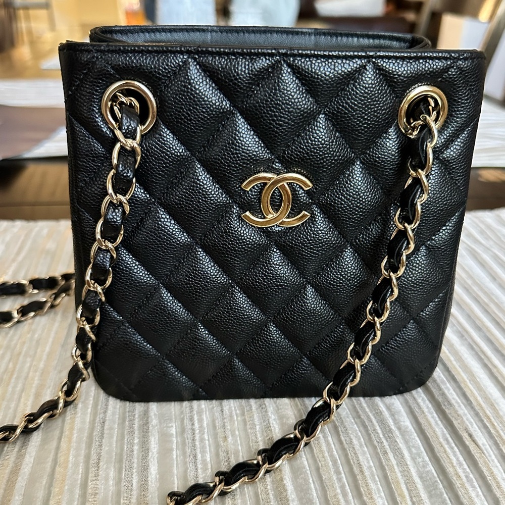 CHANEL Caviar Quilted Mini Bucket Bag Black GHW - Picture 10 of 17